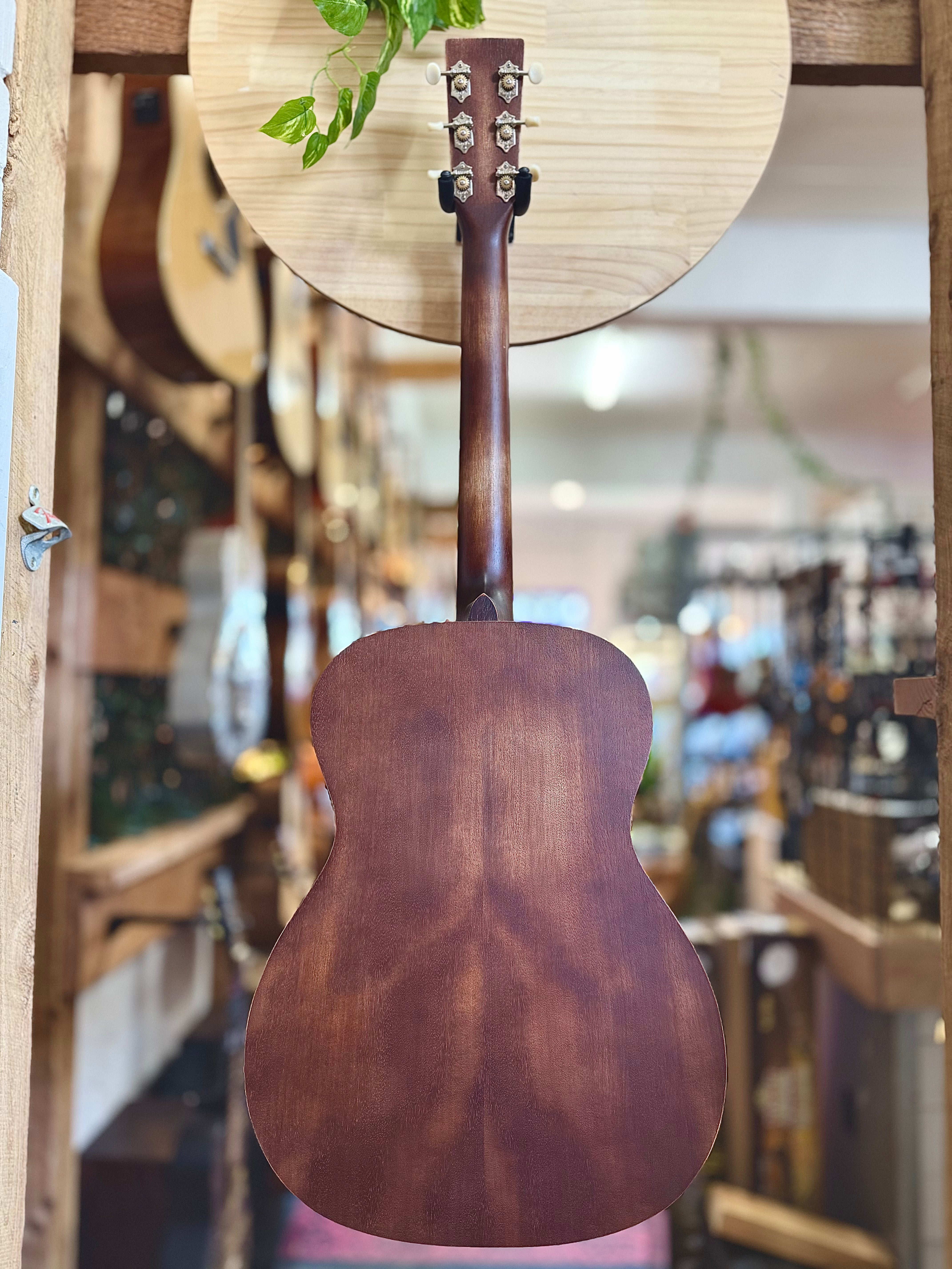 Sigma | 000M-15E-AGED | Acoustic | Pre-Loved Sigma | 000M-15E-AGED | Acoustic | Pre-Loved